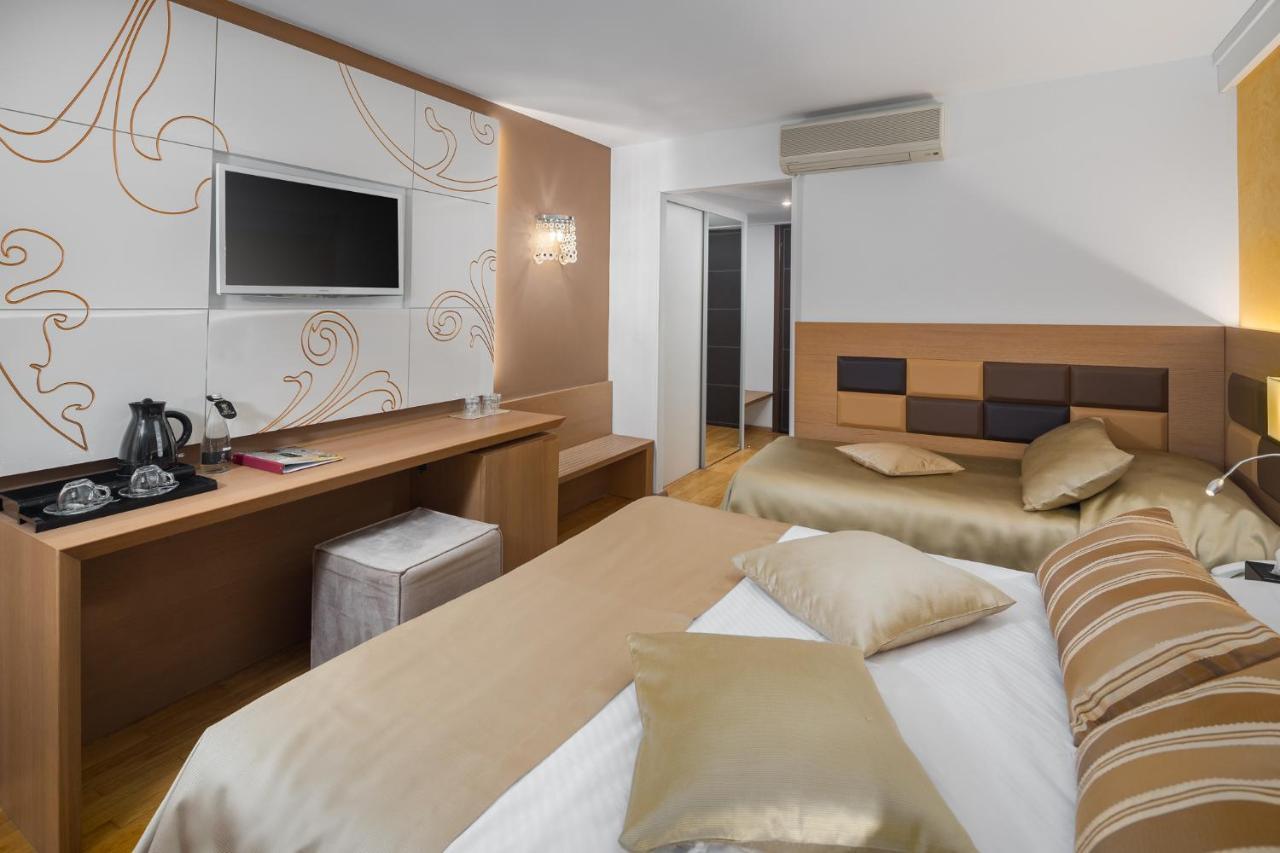 Hotel Cittar Novigrad  Ngoại thất bức ảnh