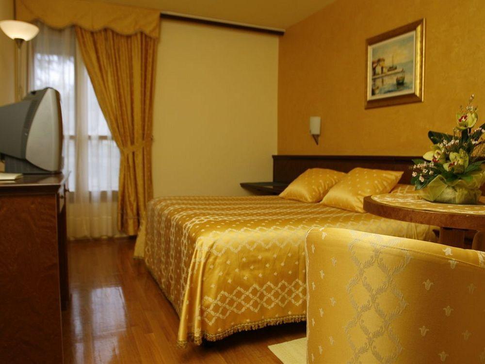 Hotel Cittar Novigrad  Ngoại thất bức ảnh